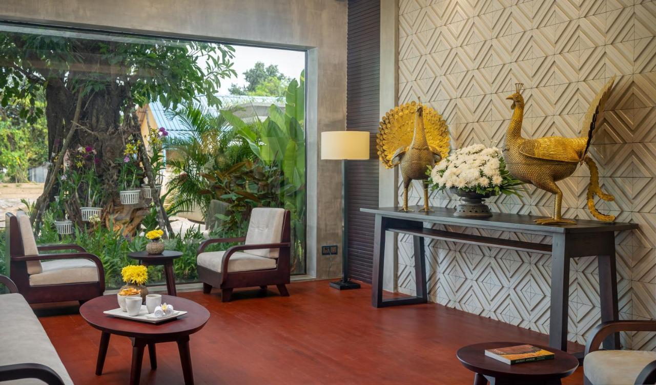 Eightfold Urban Resort Siem Reap Zewnętrze zdjęcie The lobby of the hotel