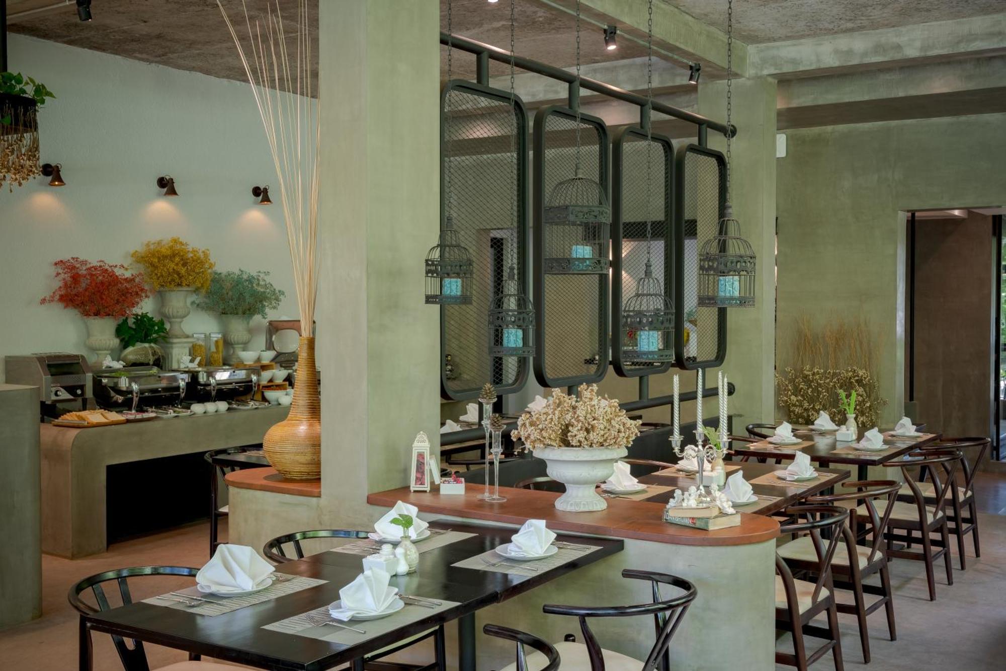 Eightfold Urban Resort Siem Reap Zewnętrze zdjęcie Restaurant